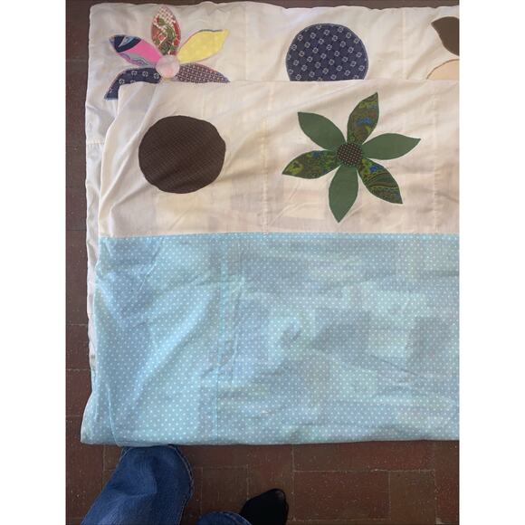 Vintage 1960s Mid-Century Handmade Medium Weight Quilt Throw Twin 69”x 55” - Picture 7 of 9